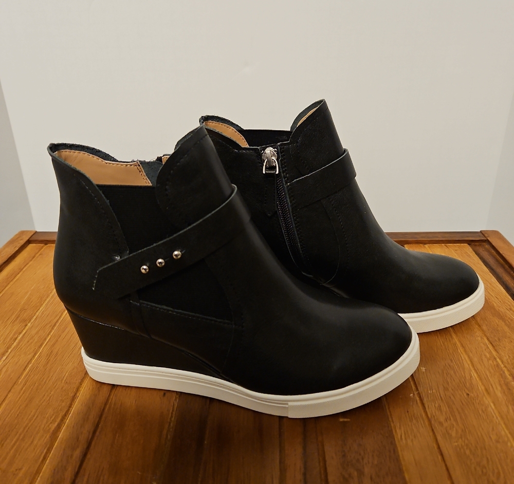 Paolo Black Wedge Ankle Sneakers with White Sole